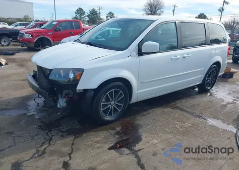 2017 Dodge Grand Caravan Gt z USA, uszkodzony, nr VIN 2C4RDGEG8HR740875